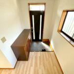 (玄関)