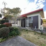 大網白里市下ヶ傍示 人気の平屋戸建！２ＤＫ＋ サンルーム・倉庫付き中古住宅♪敷地約３００坪！家庭菜園などで利用可！駐車場複数台可能！